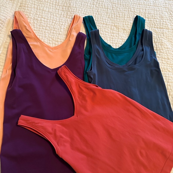 Colorful Sleeveless Tank Tops Set - Picture 1 of 7